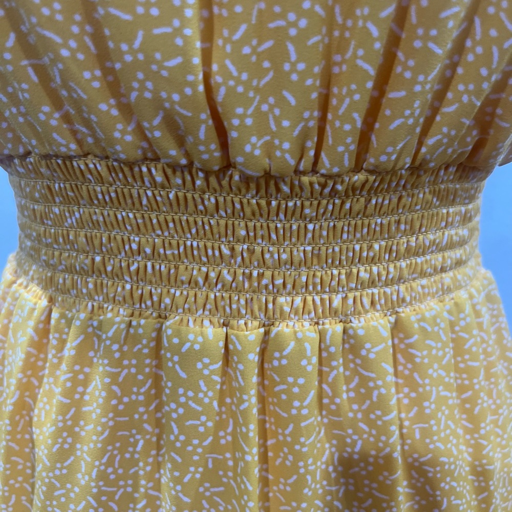 Yellow Ruffle Sleeve Dress - Picture 2 of 4